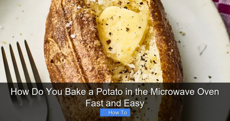 How Do You Bake a Potato in the Microwave Oven Fast and Easy